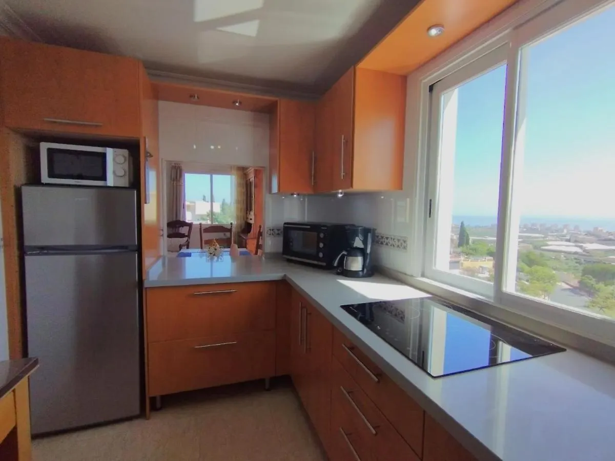 Amazing 2 Bedroom Apartment With Private Roof Terrace In Torrox